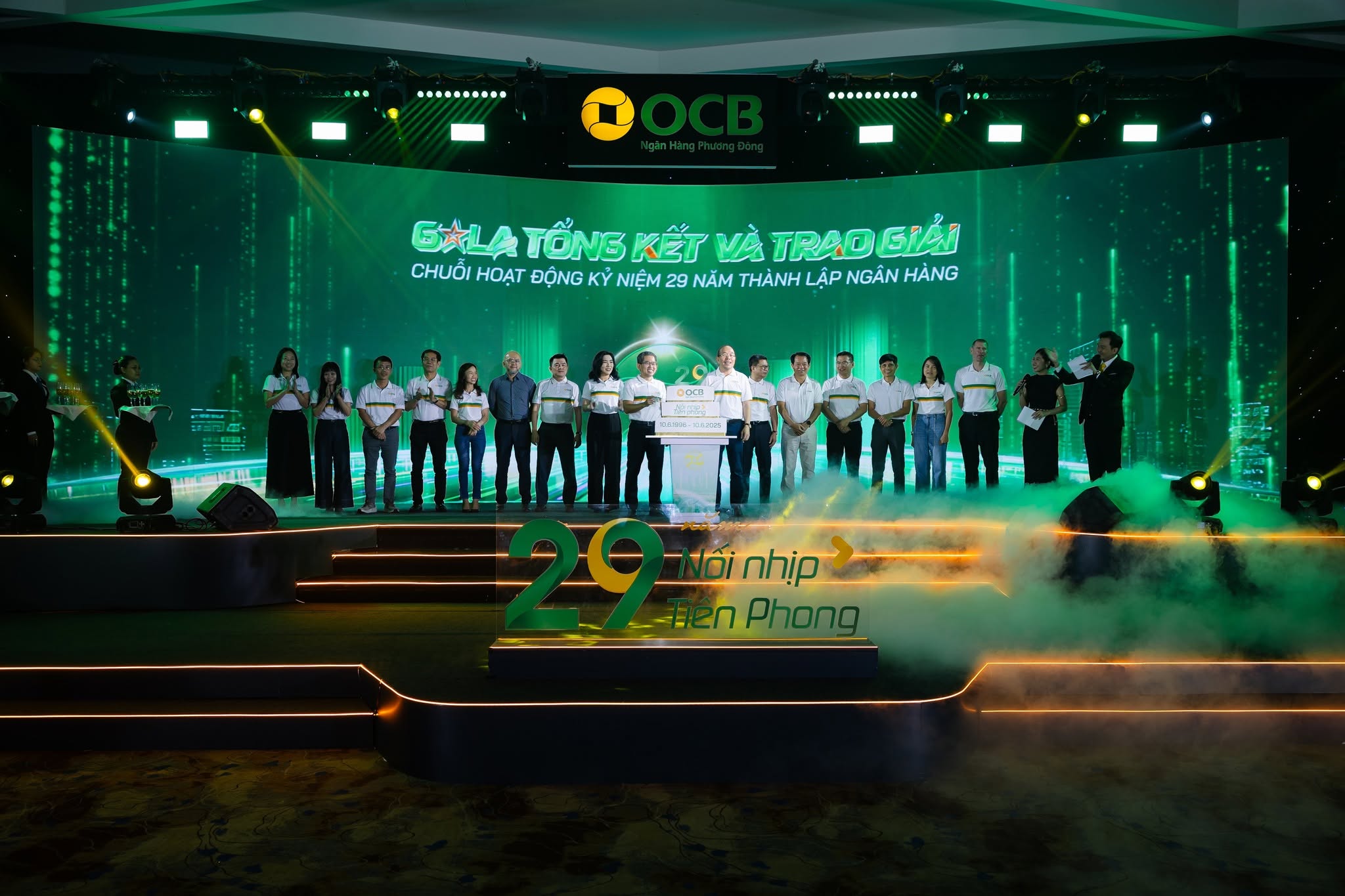 Lễ Trao Giải Là Gì? Toàn Bộ Kiến Thức Để Tổ Chức Một Lễ Trao Giải Nâng Tầm Thương Hiệu
