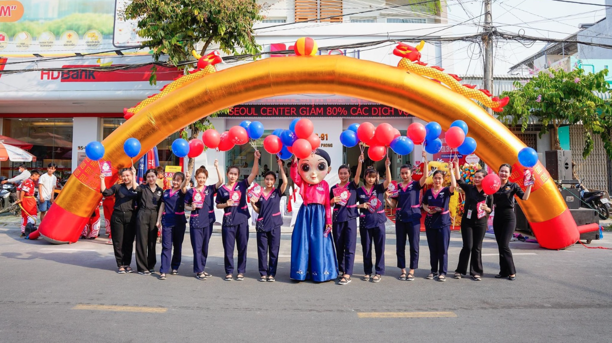 Cổng hơi hoặc cổng chào khai trương